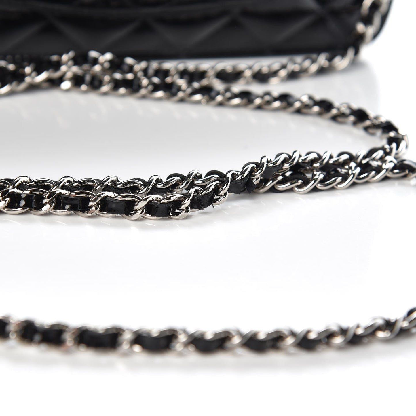 Patent Quilted Wallet On Chain WOC Black