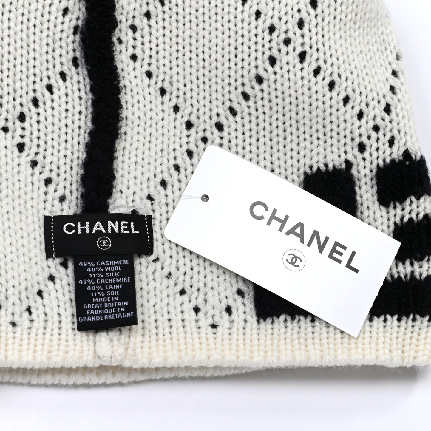 Cashmere Wool Silk Logo Beanie Hat Black White