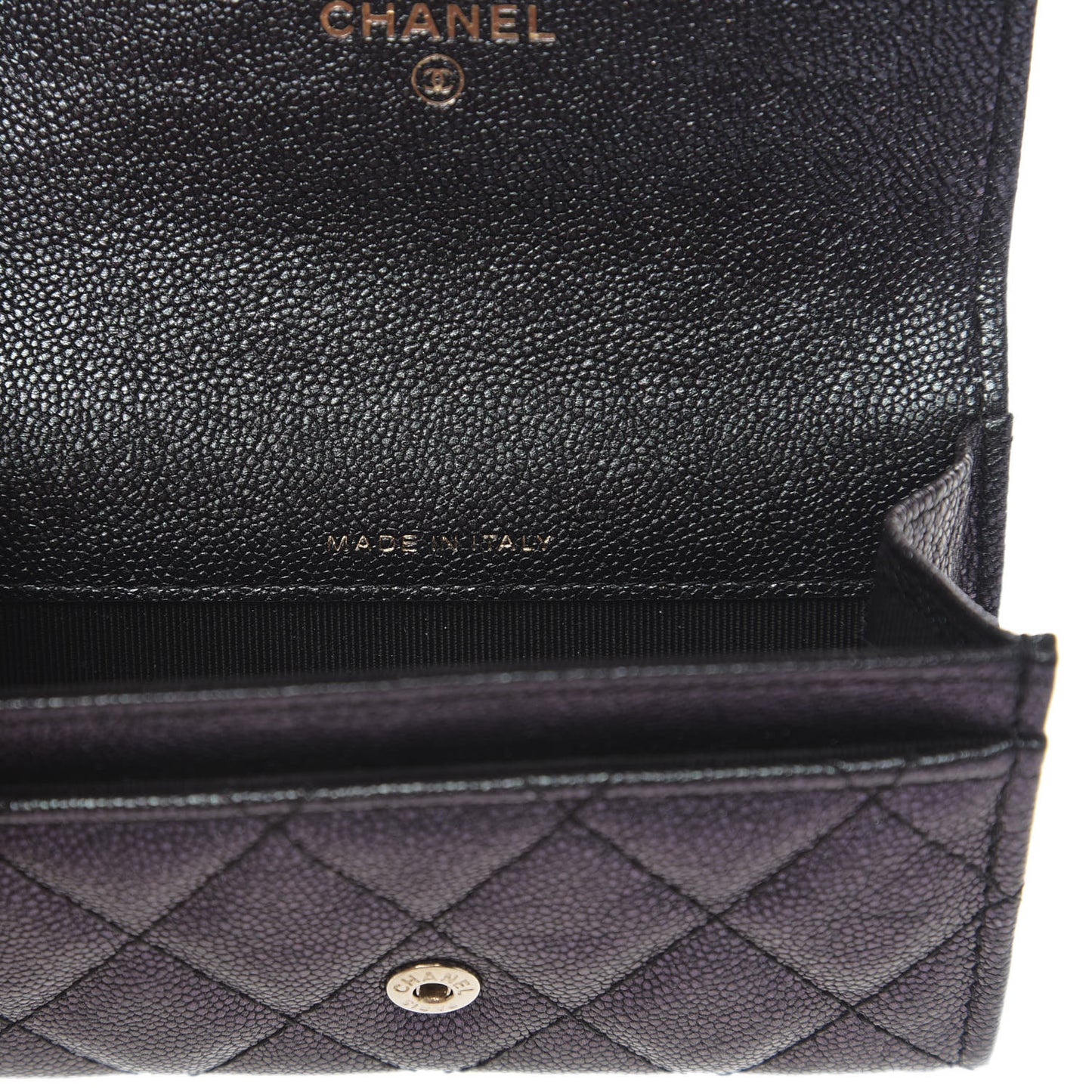 Iridescent Caviar Flap Quilted Card Holder Black