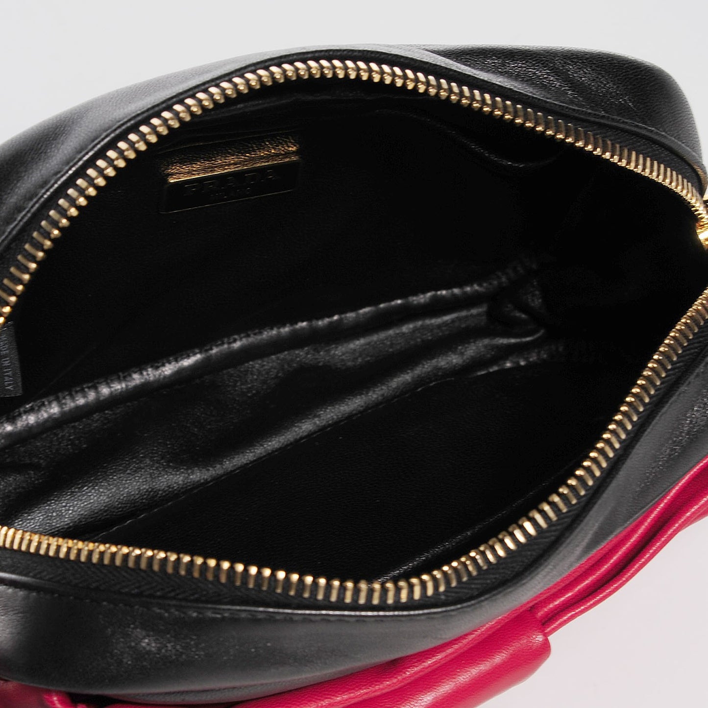 Nappa Bow Crossbody Clutch Black Fuoco