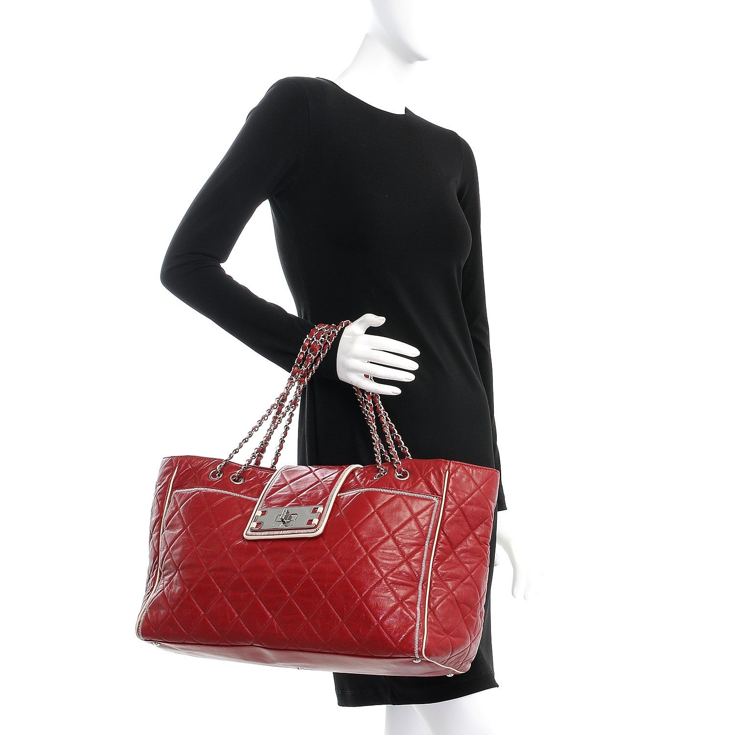 Chanel Lambskin Quilted East West Large Tote Red 2 of 9