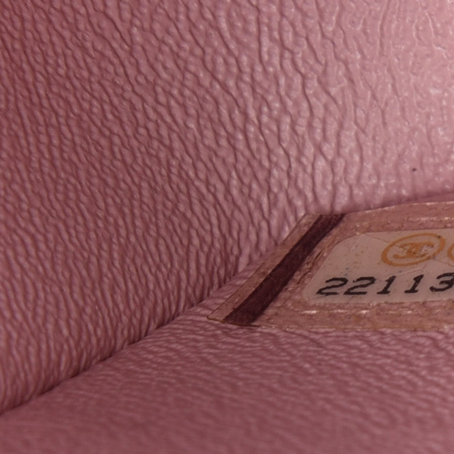 Caviar Quilted Jumbo Double Flap Light Pink