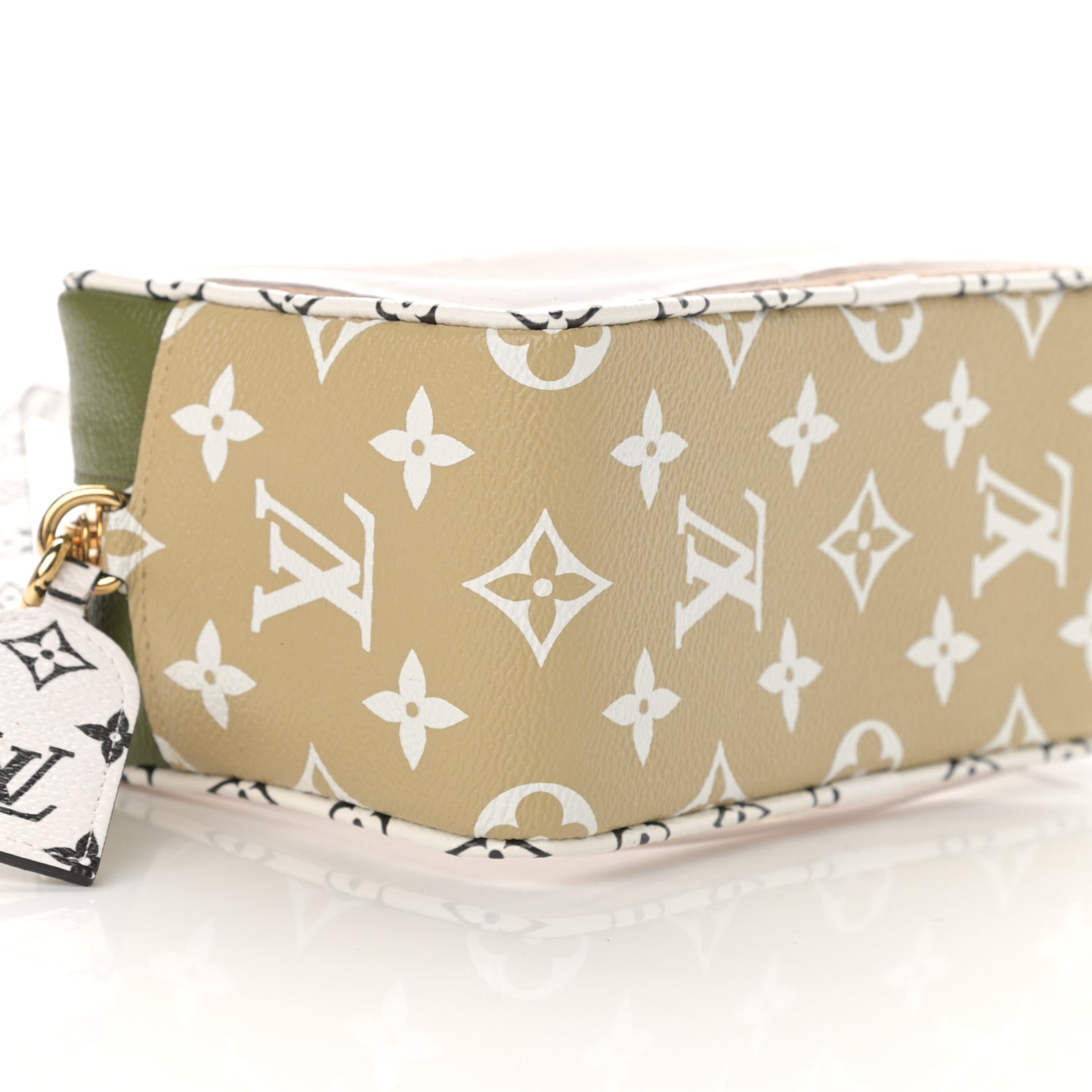 Monogram Giant Beach Pouch Kaki