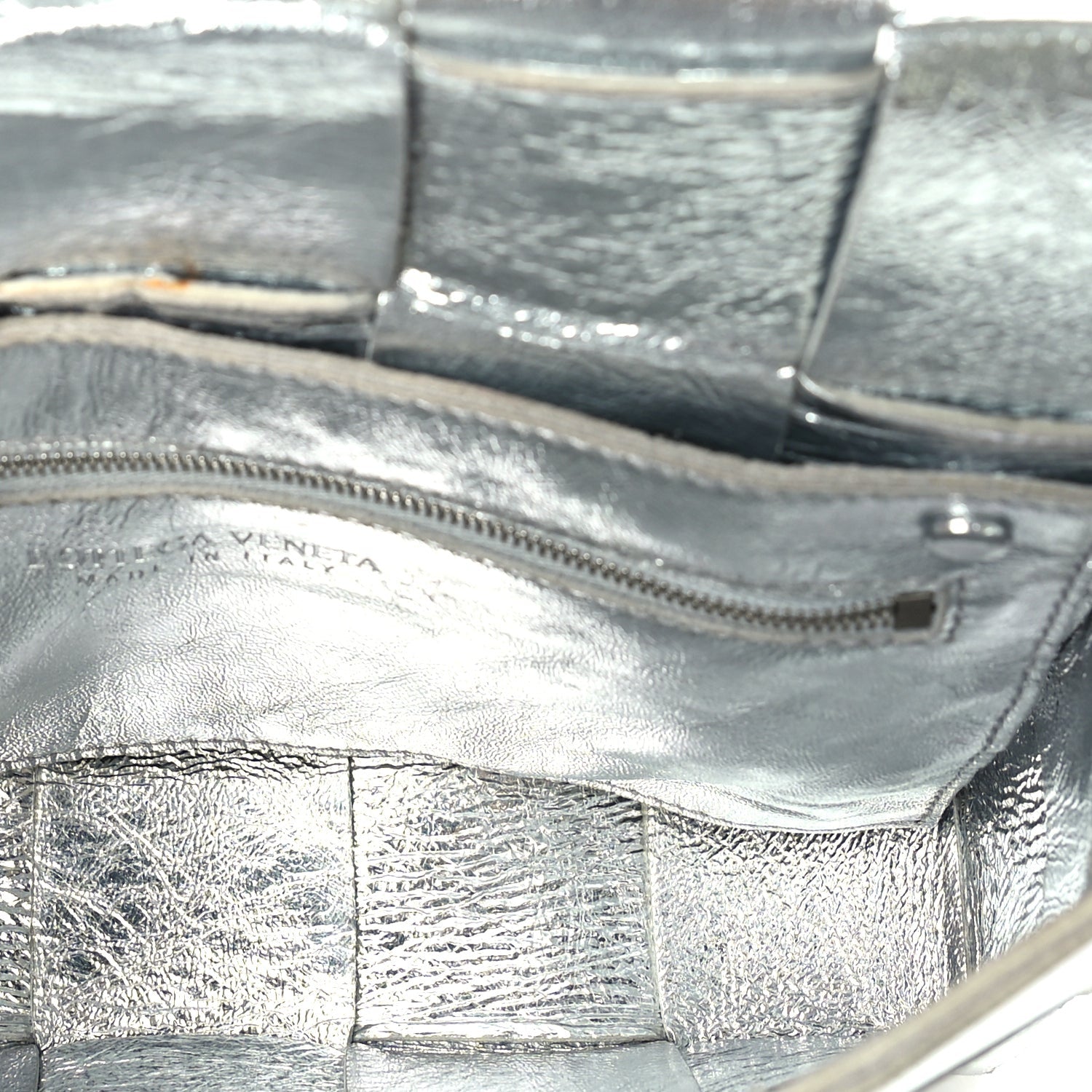 Bottega Veneta Metallic Lambskin Maxi Intrecciato Cassette Crossbody Bag  Silver 4 of 8