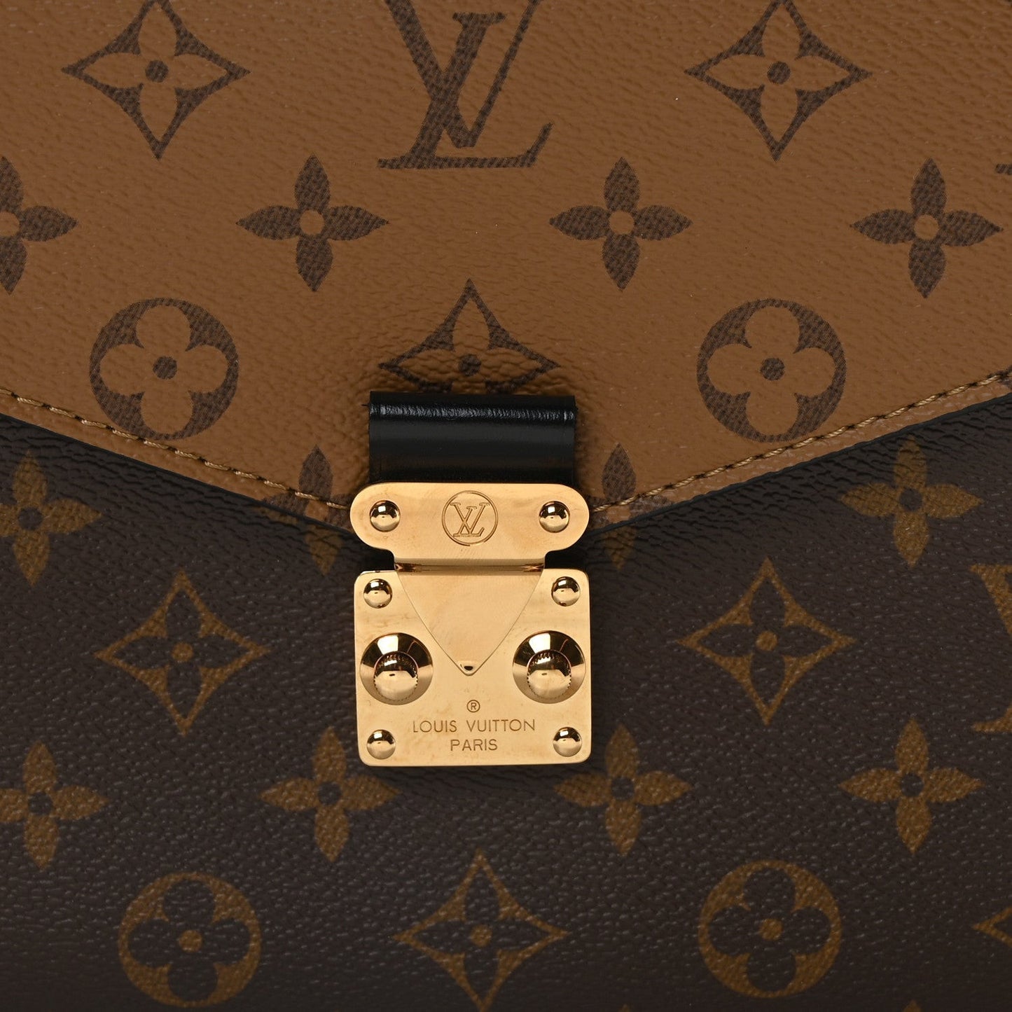 Reverse Monogram Pochette Metis