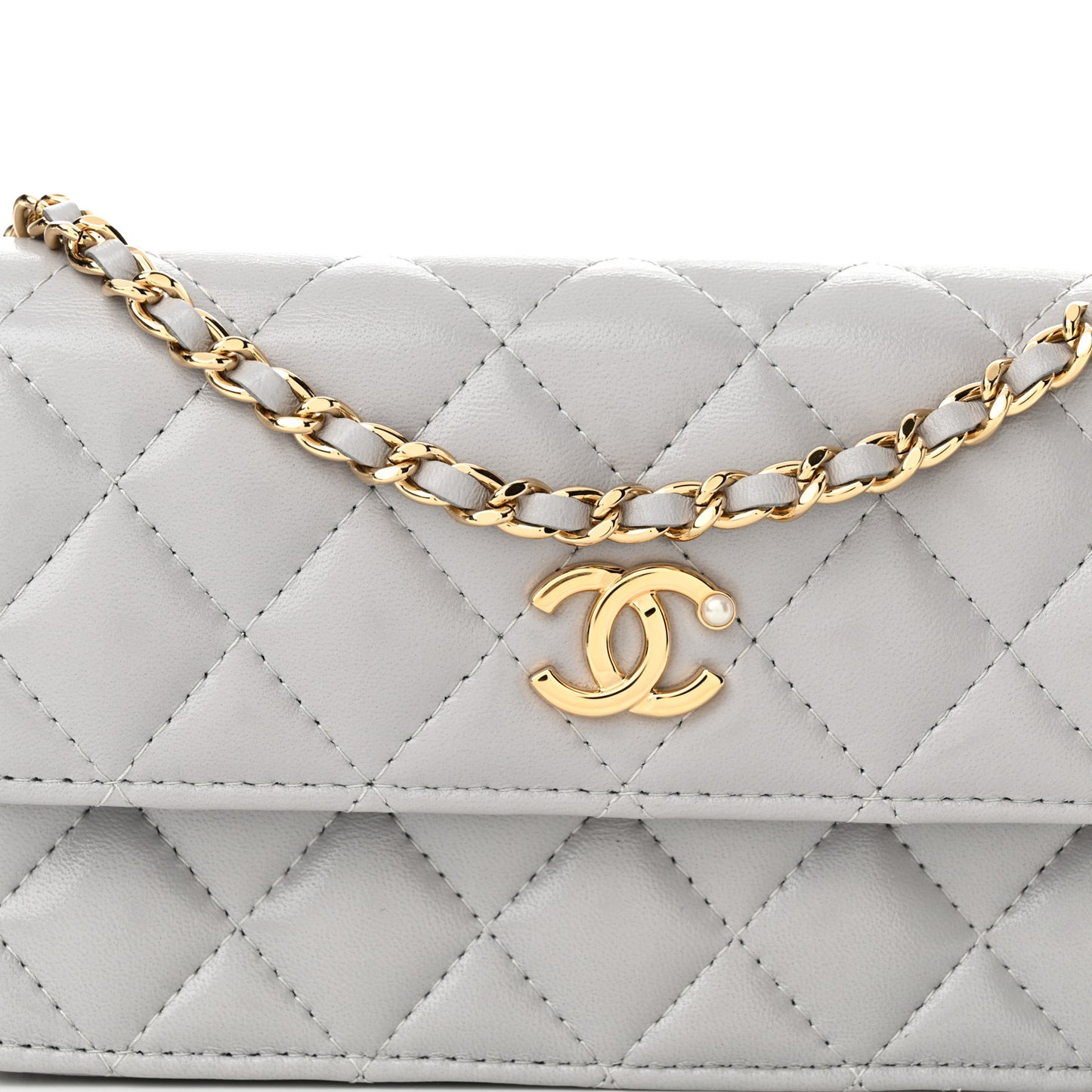 Lambskin Pearl Quilted Flap Phone Holder With Chain Grey