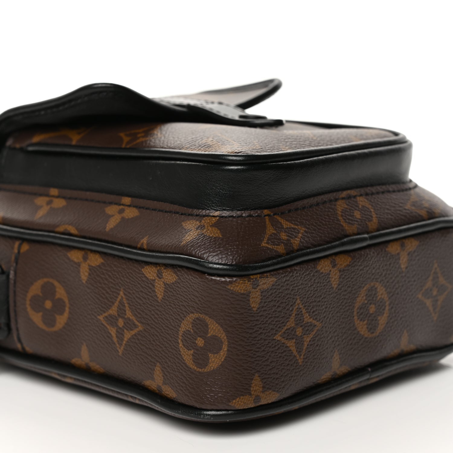 Louis Vuitton Monogram Macassar Christopher Wearable Wallet 7 of 10