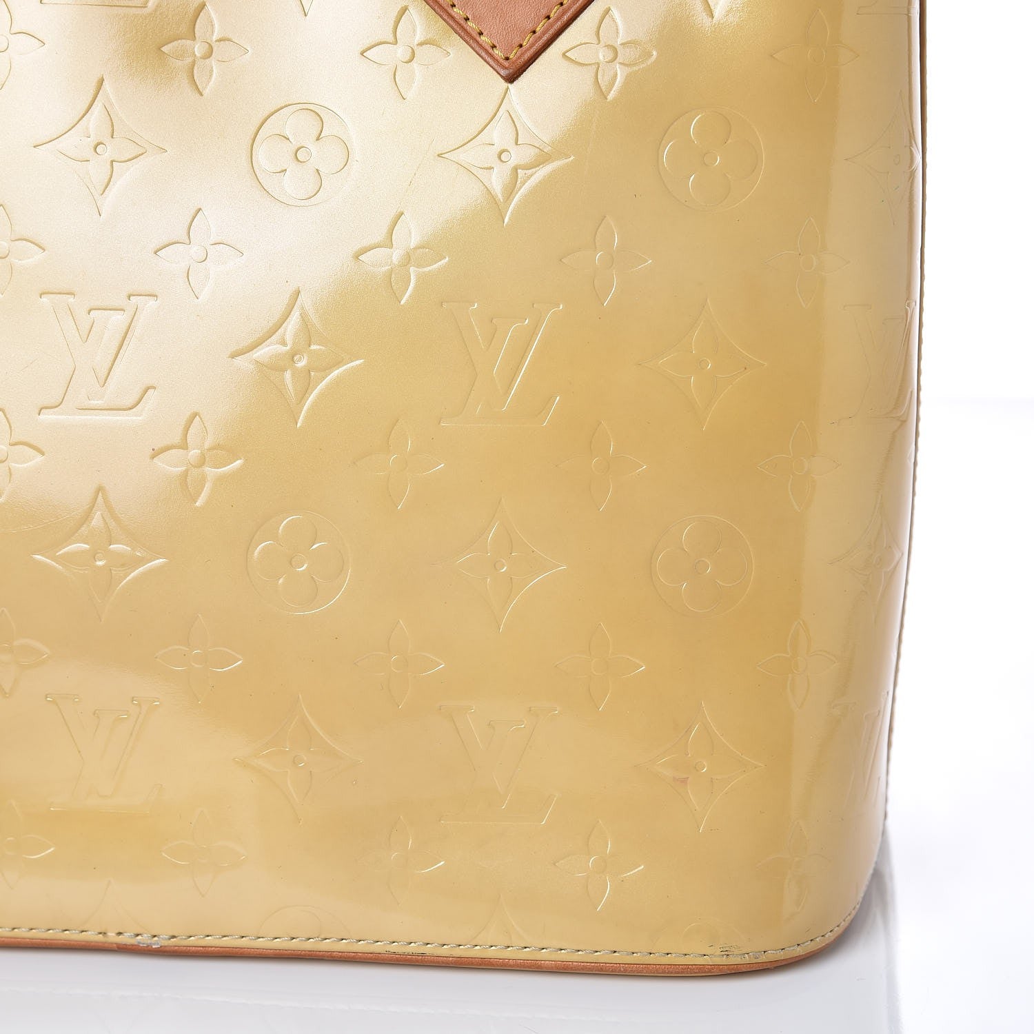Louis Vuitton Vernis Houston Beige 39 of 46