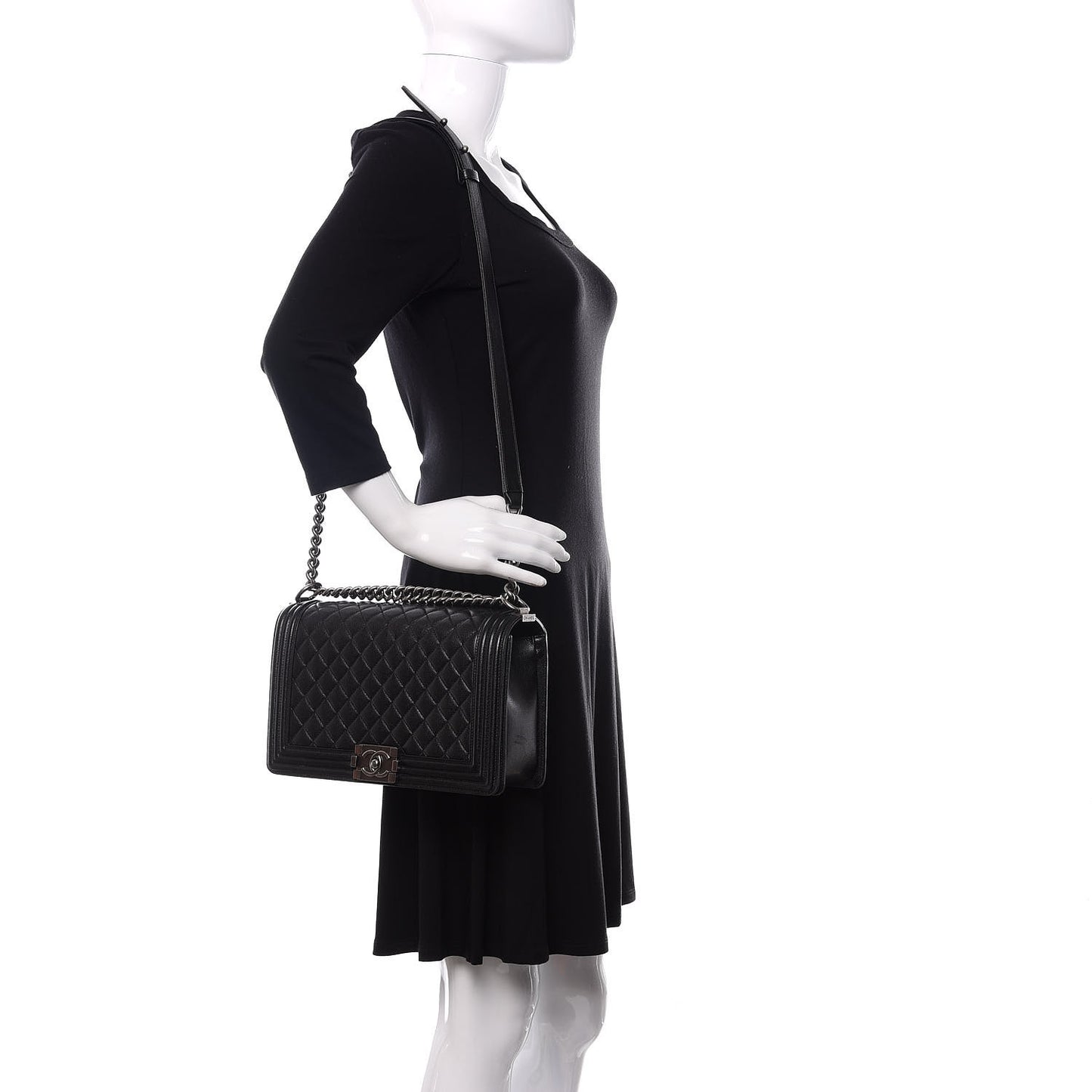 Caviar Quilted New Medium Boy Flap Black