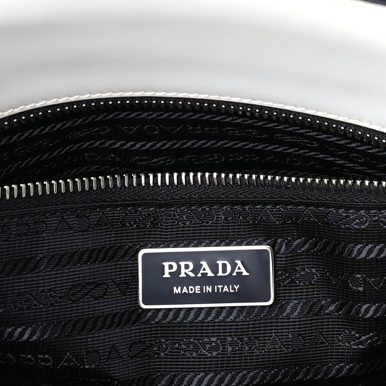 Prada Spazzolato Medium Re-Edition 1995 Double Handle Handbag White 5 of 7