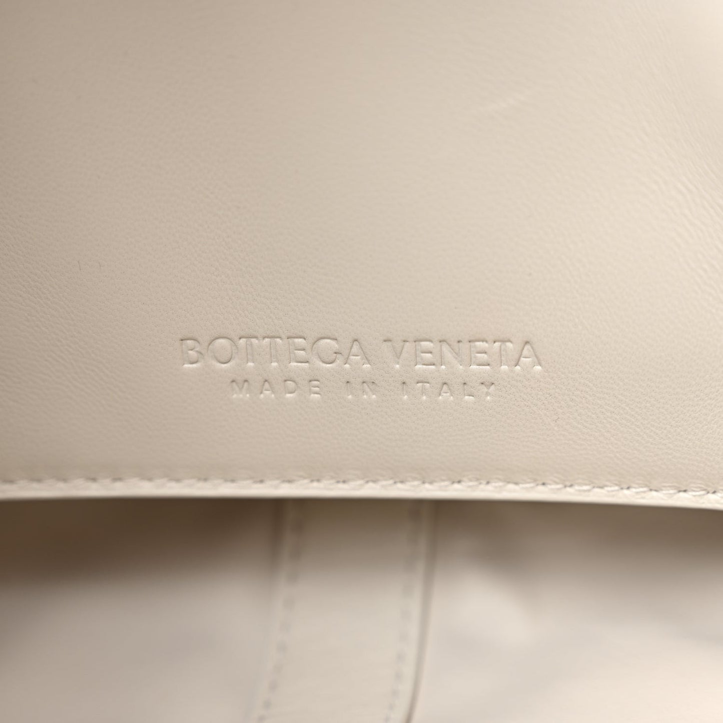 Nappa Intrecciato Small Flip Flap Tote Chalk
