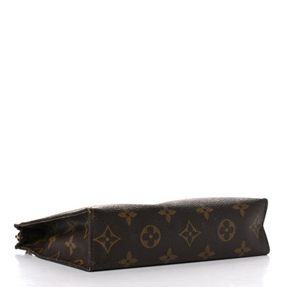 Louis Vuitton Monogram Toiletry Pouch 19 4 of 18