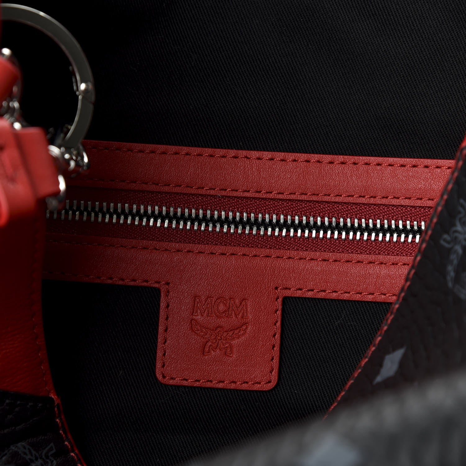 MCM Visetos Medium Klara Hobo Red Black 5 of 9