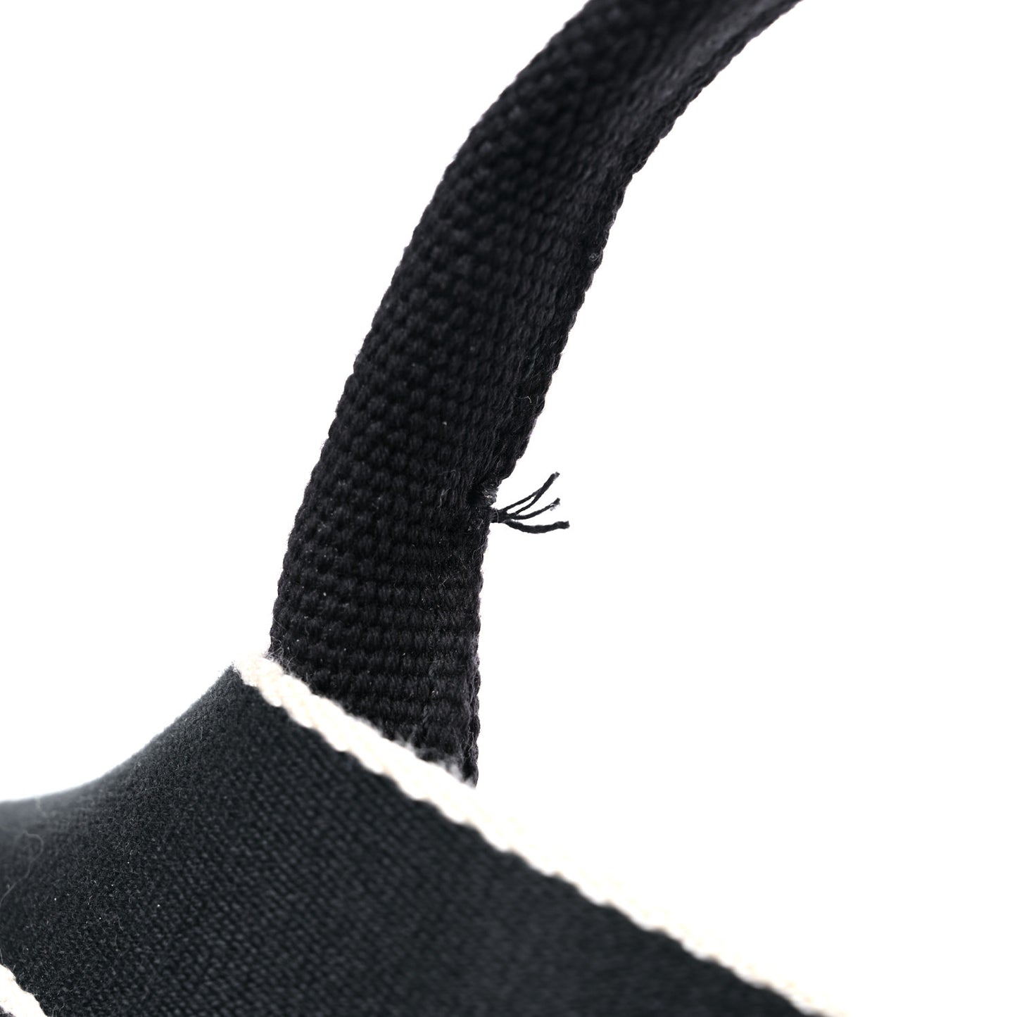 Jacquard Medium The Tote Bag Black