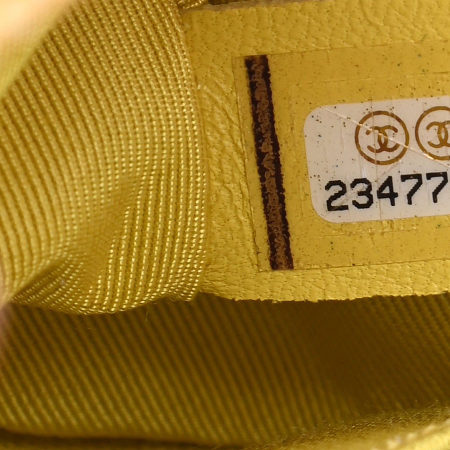 Caviar Quilted Small Cuba Rainbow Boy Flap Multicolor