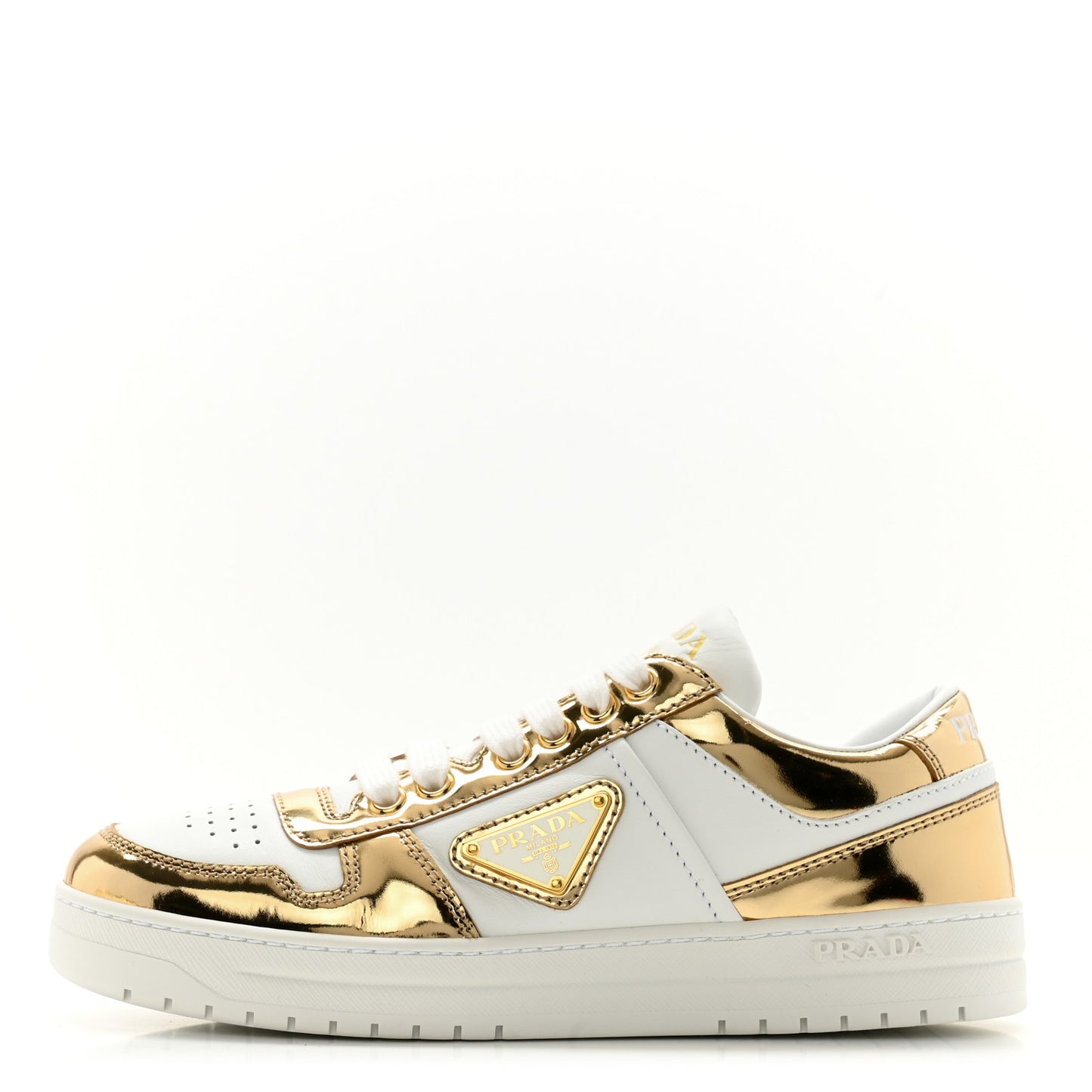 Vitello Metallic Calfskin Metal Triangle Logo Womens Downtown Low Top 30mm Sneakers 35.5 White Platino