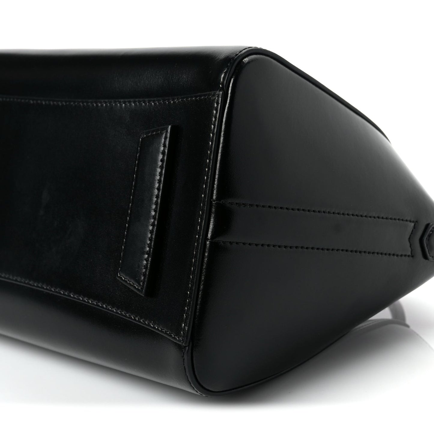 Shiny Lord Calfskin Small Antigona Black
