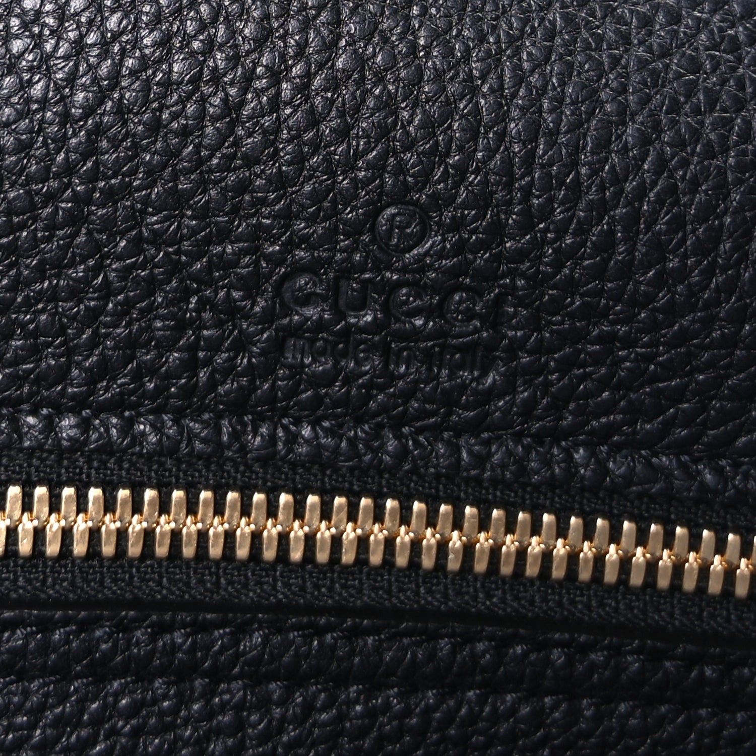 Gucci Grained Calfskin Logo Embossed Large Tote Black 5 of 8