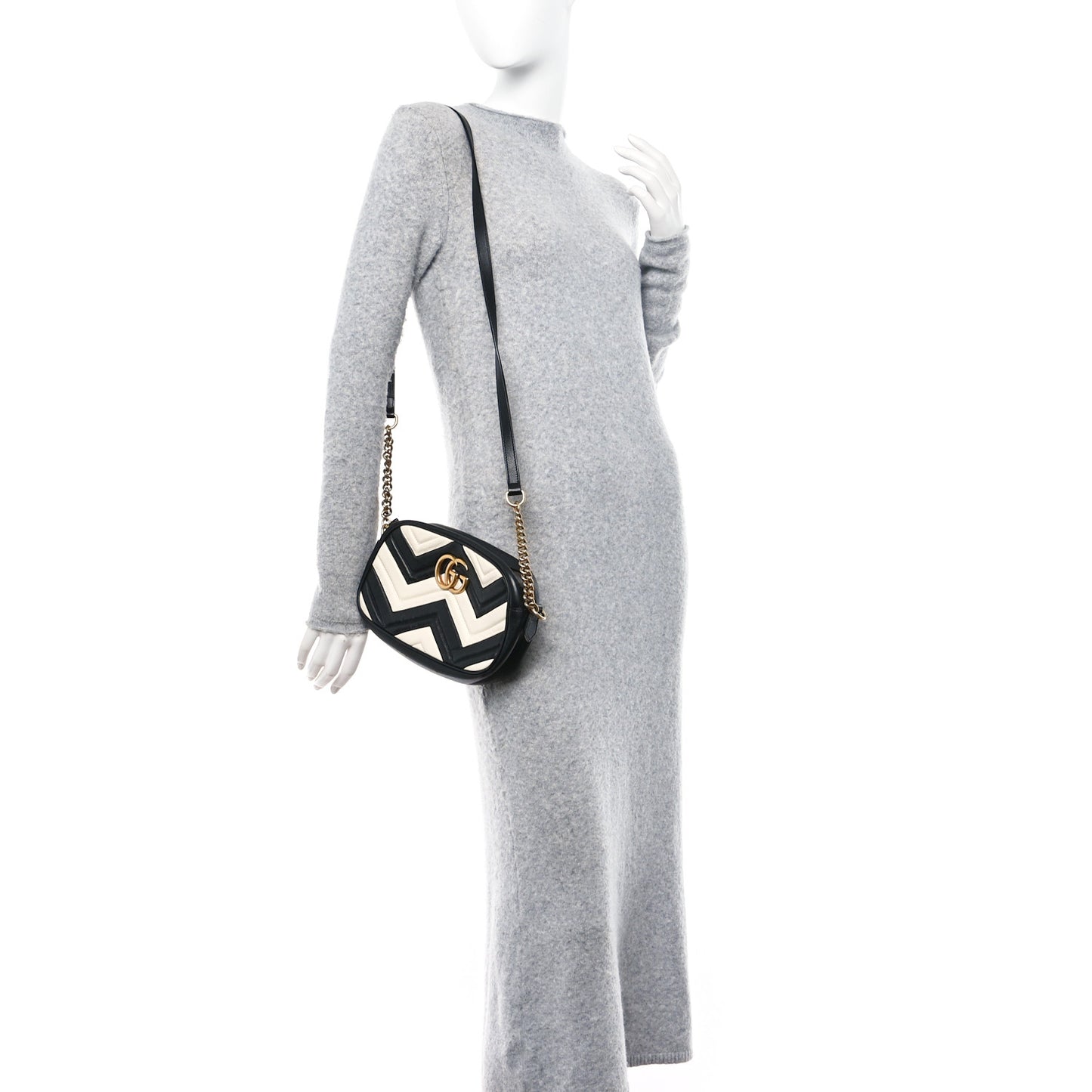 Calfskin Matelasse Small GG Marmont Chain Shoulder Bag Black White