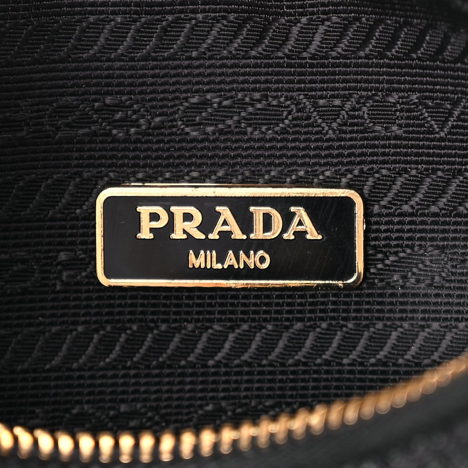 Prada Saffiano Lux Re-Edition 2005 Shoulder Bag Black 5 of 8