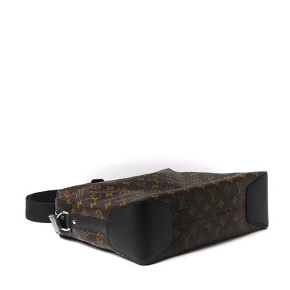 Louis Vuitton Monogram Macassar Torres Messenger 3 of 9