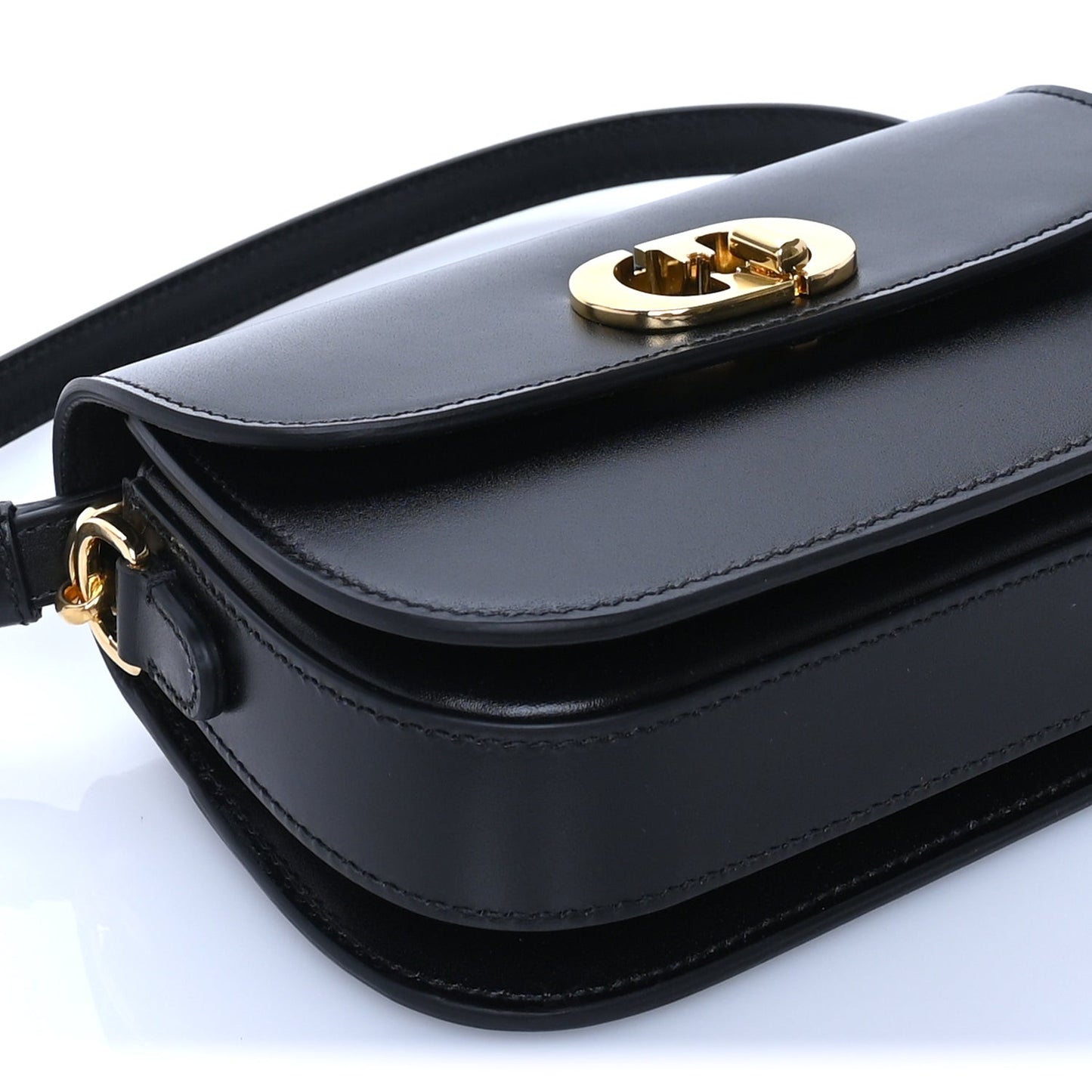 Box Calfskin 30 Montaigne Small Avenue Bag  Black