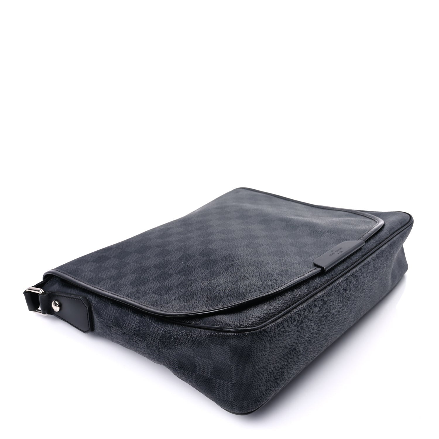 Louis Vuitton Daniel MM Damier Graphite 7 of 7