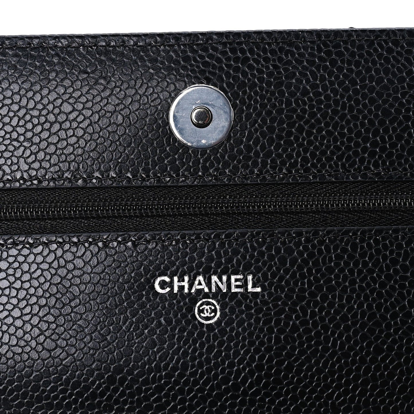 Caviar Quilted Wallet on Chain WOC  Black