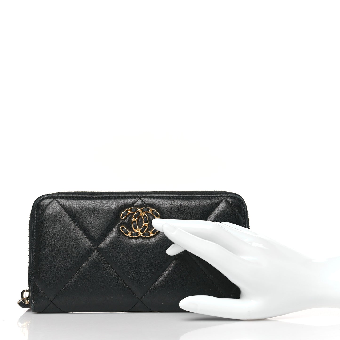 Lambskin Quilted 19 Long Zipped Around Wallet Black
