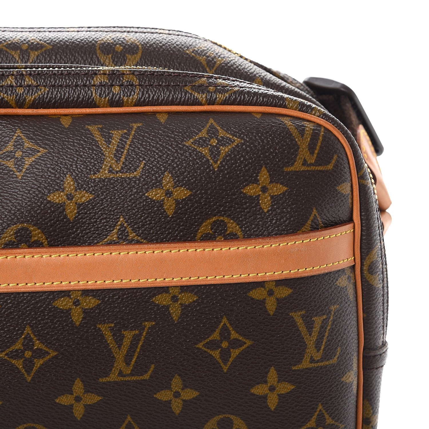 Louis Vuitton Monogram Reporter PM 12 of 12