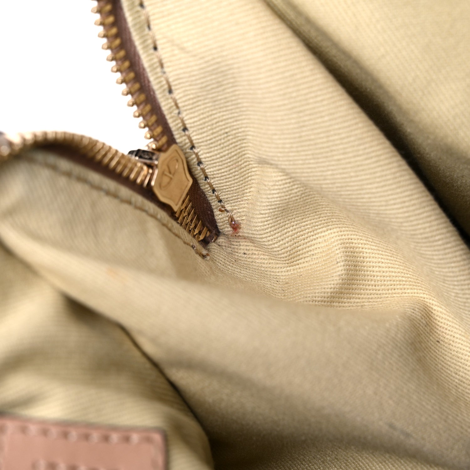 Valentino Garavani Vitello Rockstud Dome Shopper Soft Noisette 16 of 25