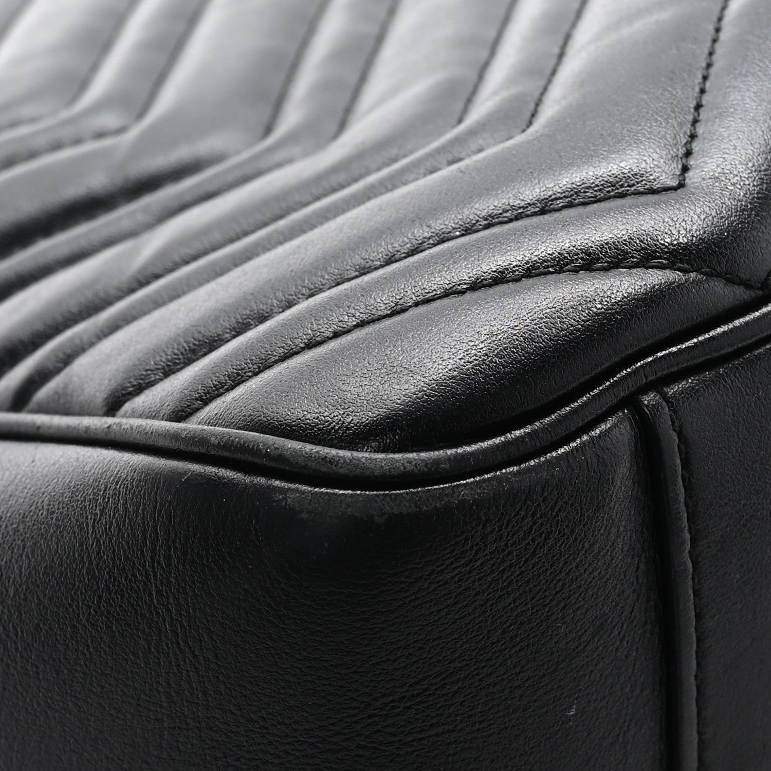 Gucci Calfskin Matelasse Large GG Marmont Shoulder Bag Black 11 of 15