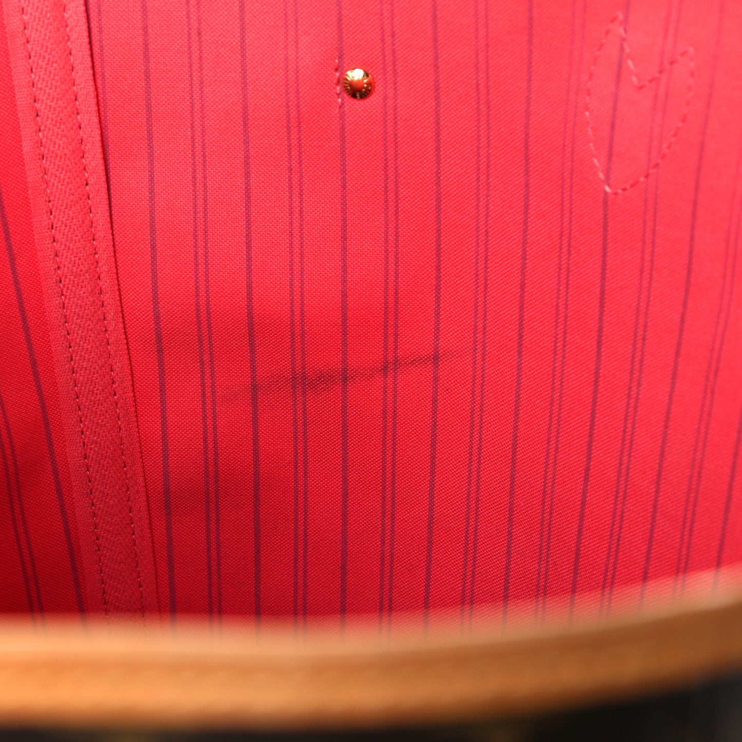 Monogram V Neverfull MM Grenade