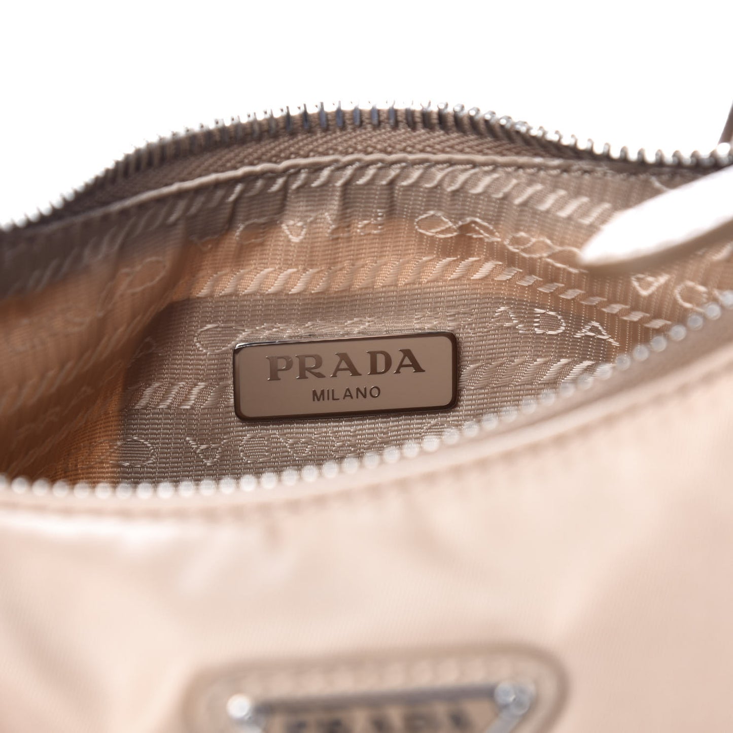 Nylon Re-Edition 2005 Shoulder Bag Cammeo