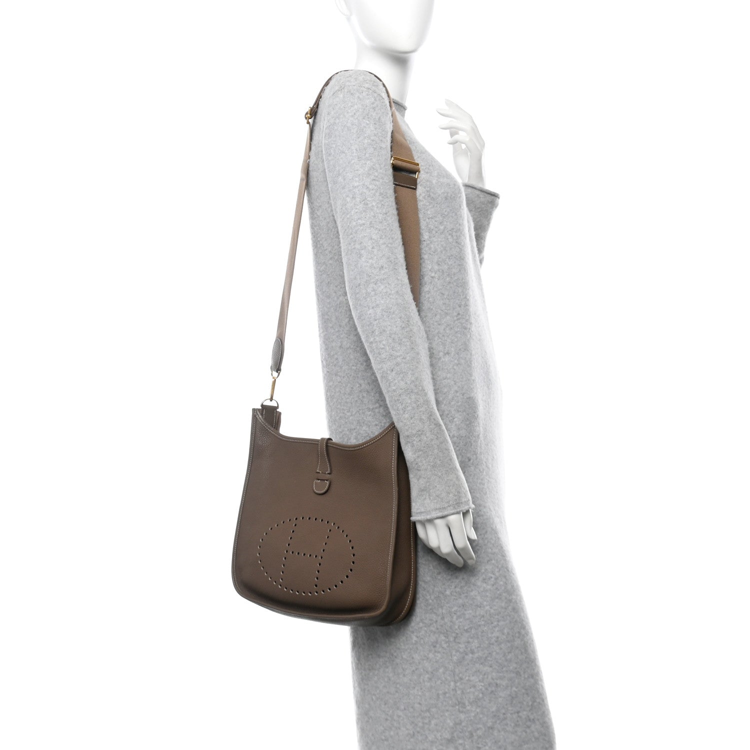 Hermes Taurillon Clemence Evelyne III PM Etoupe 2 of 15