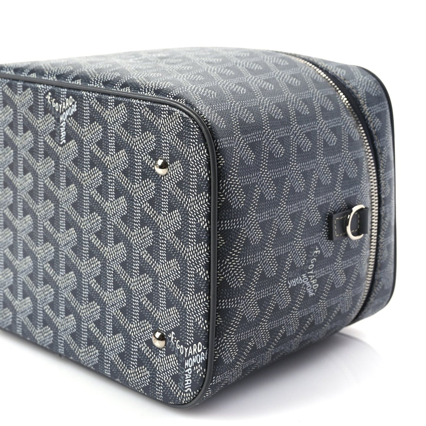 ine Muse Vanity Case Grey