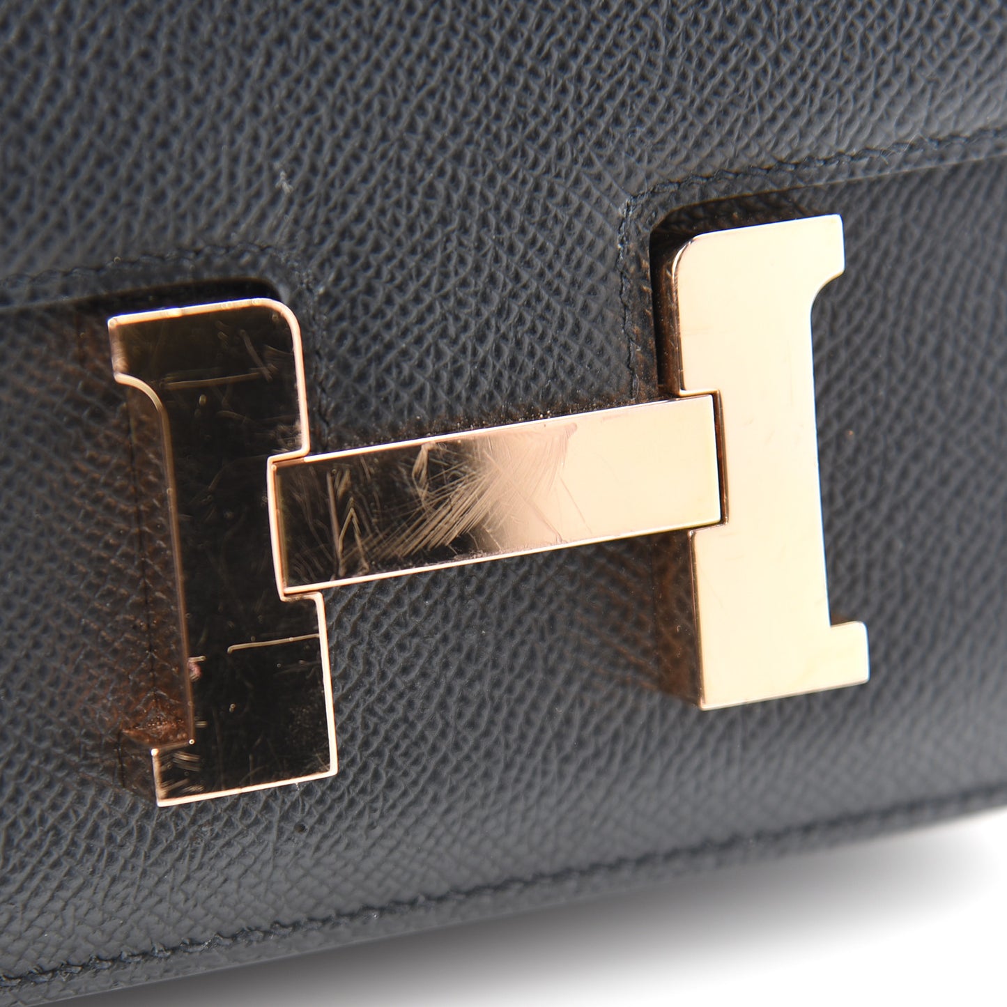 Epsom Constance 18 Black