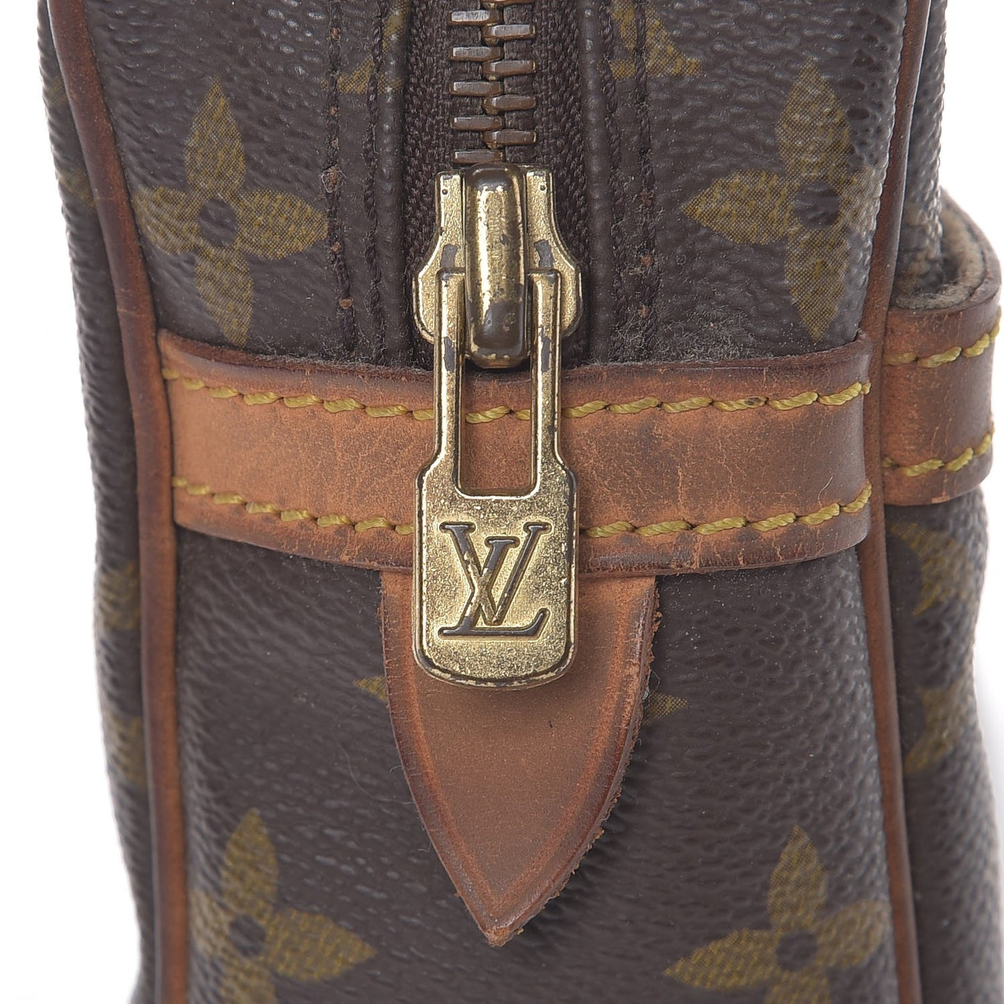 Monogram Compiegne 23 Toiletries