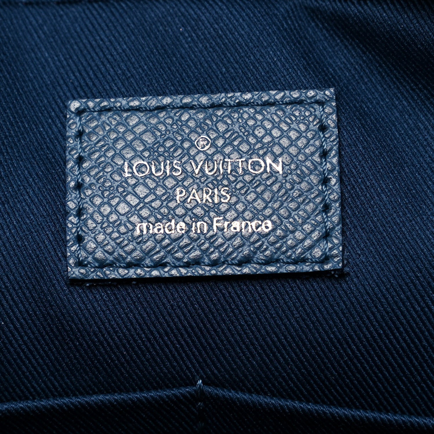 Louis Vuitton Taiga Porte-Documents Voyage PM Neva 6 of 12