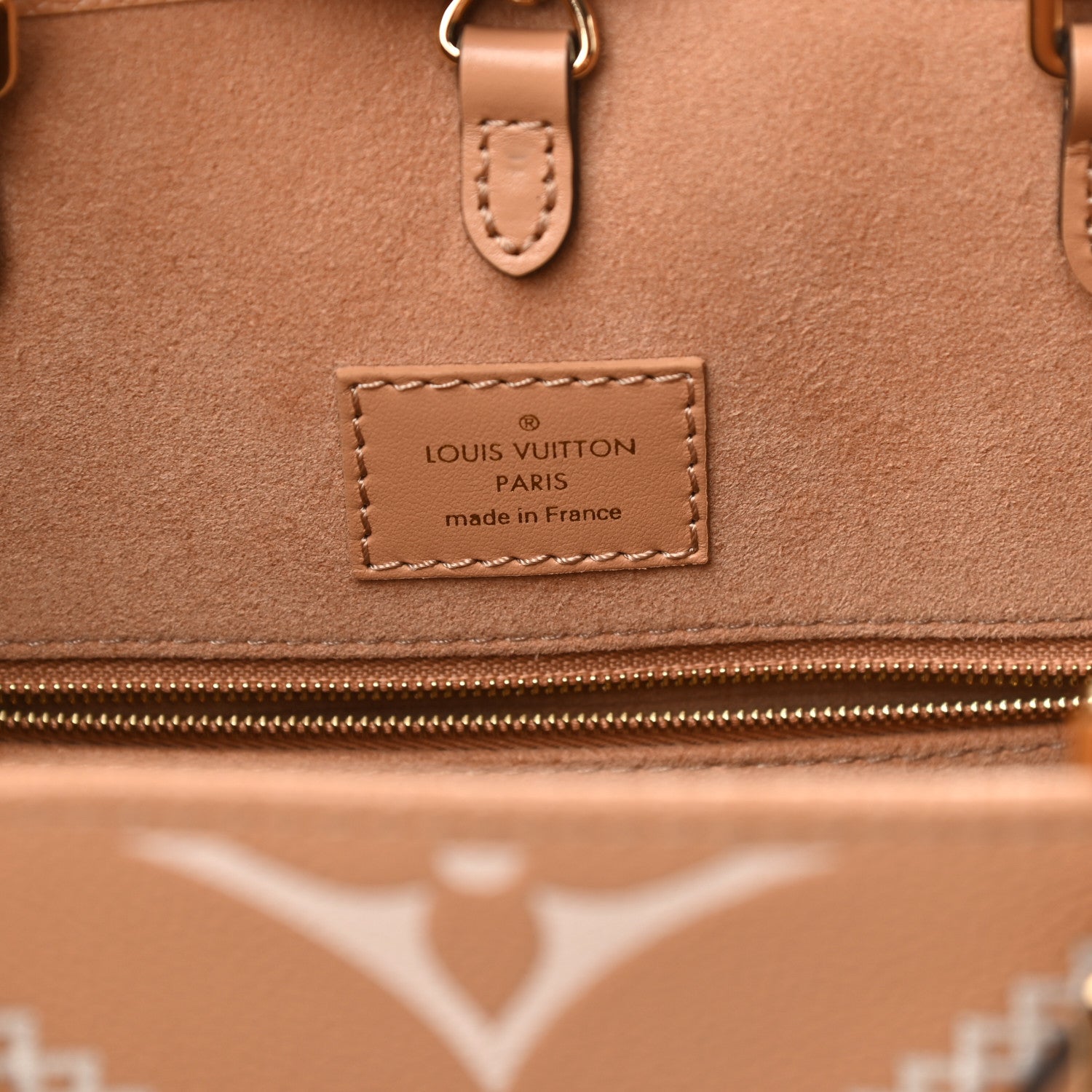 Louis Vuitton Empreinte Monogram Giant Broderies Onthego MM Arizona 6 of 9