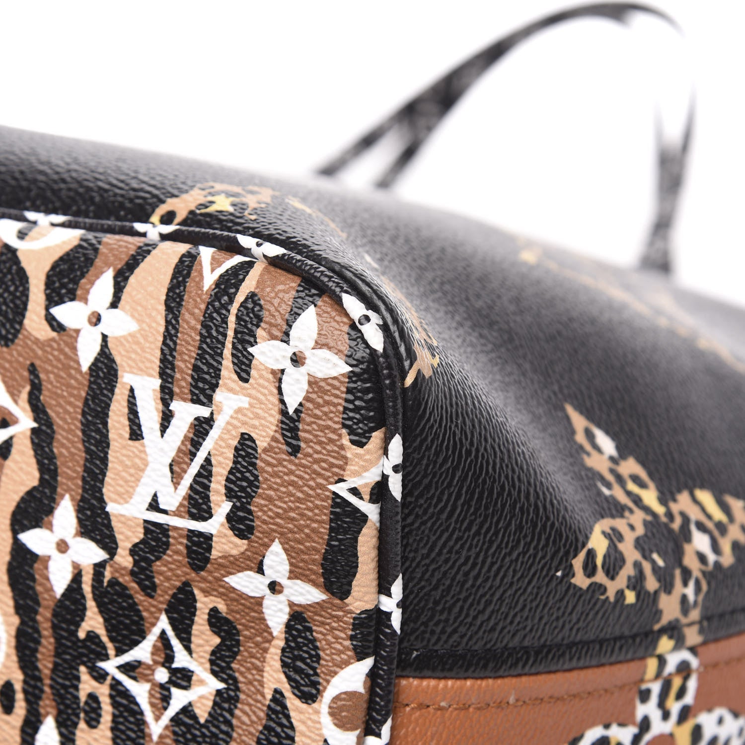 Louis Vuitton Monogram Giant Jungle Neverfull MM Black 10 of 13