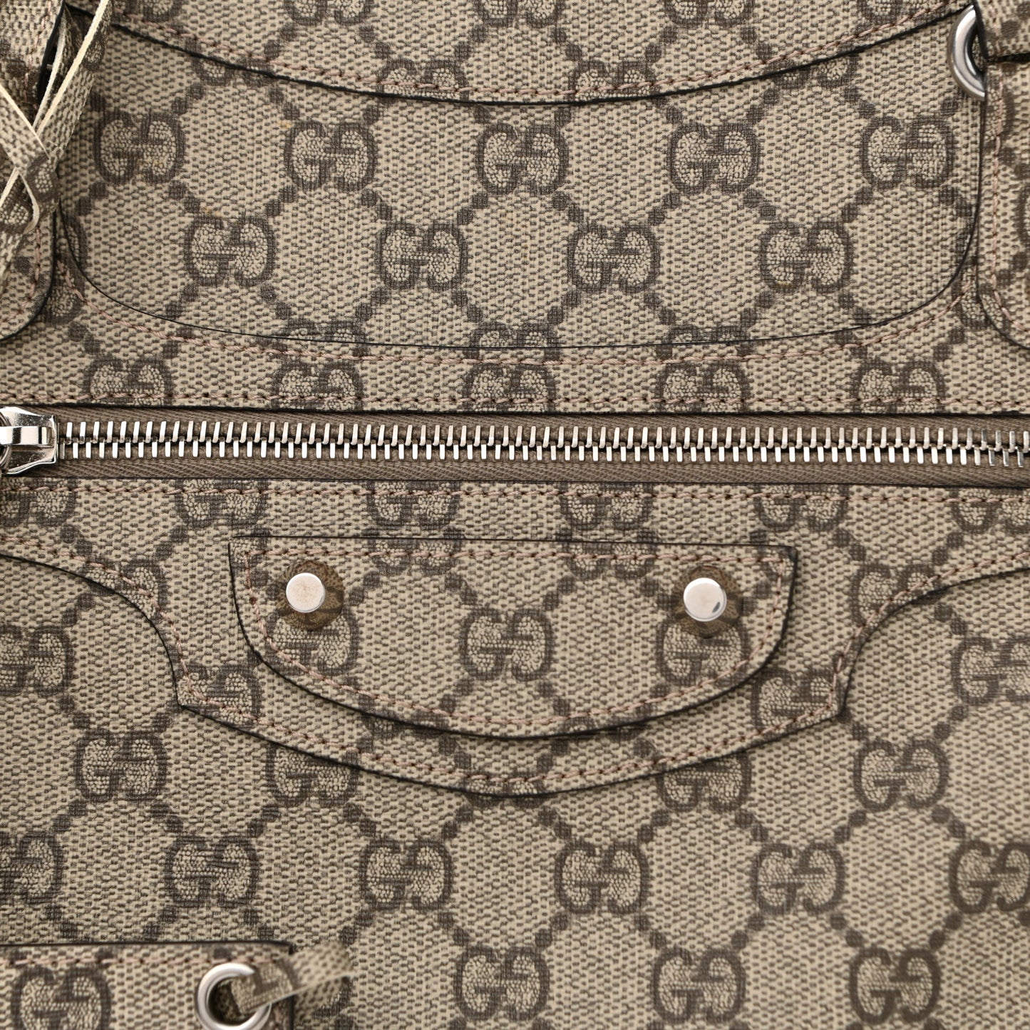 X GUCCI GG Supreme Monogram Neo Classic Silver Hardware City Beige Ebony