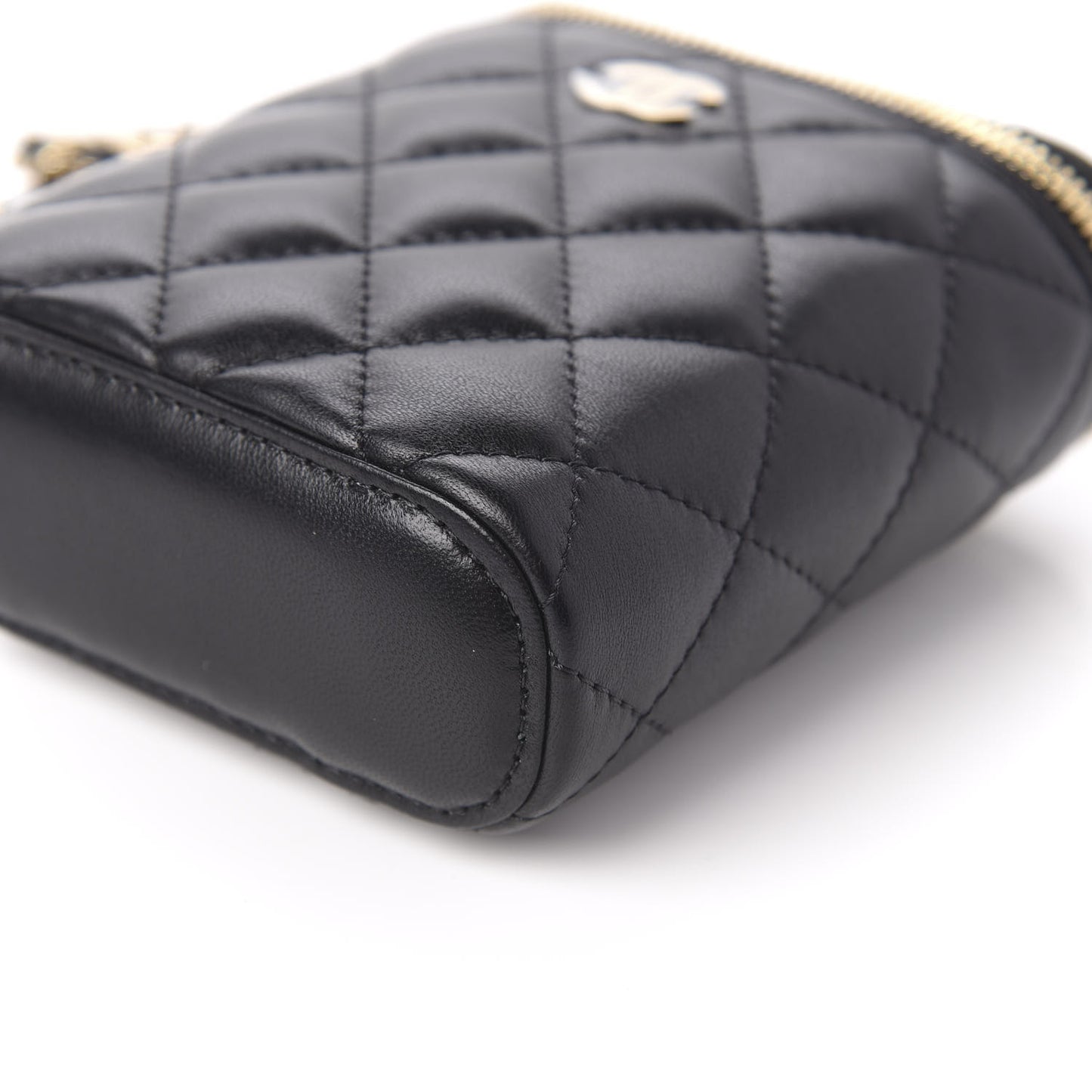 Lambskin Quilted Small Vertical Coco Beauty Vanity Case With Chain Black