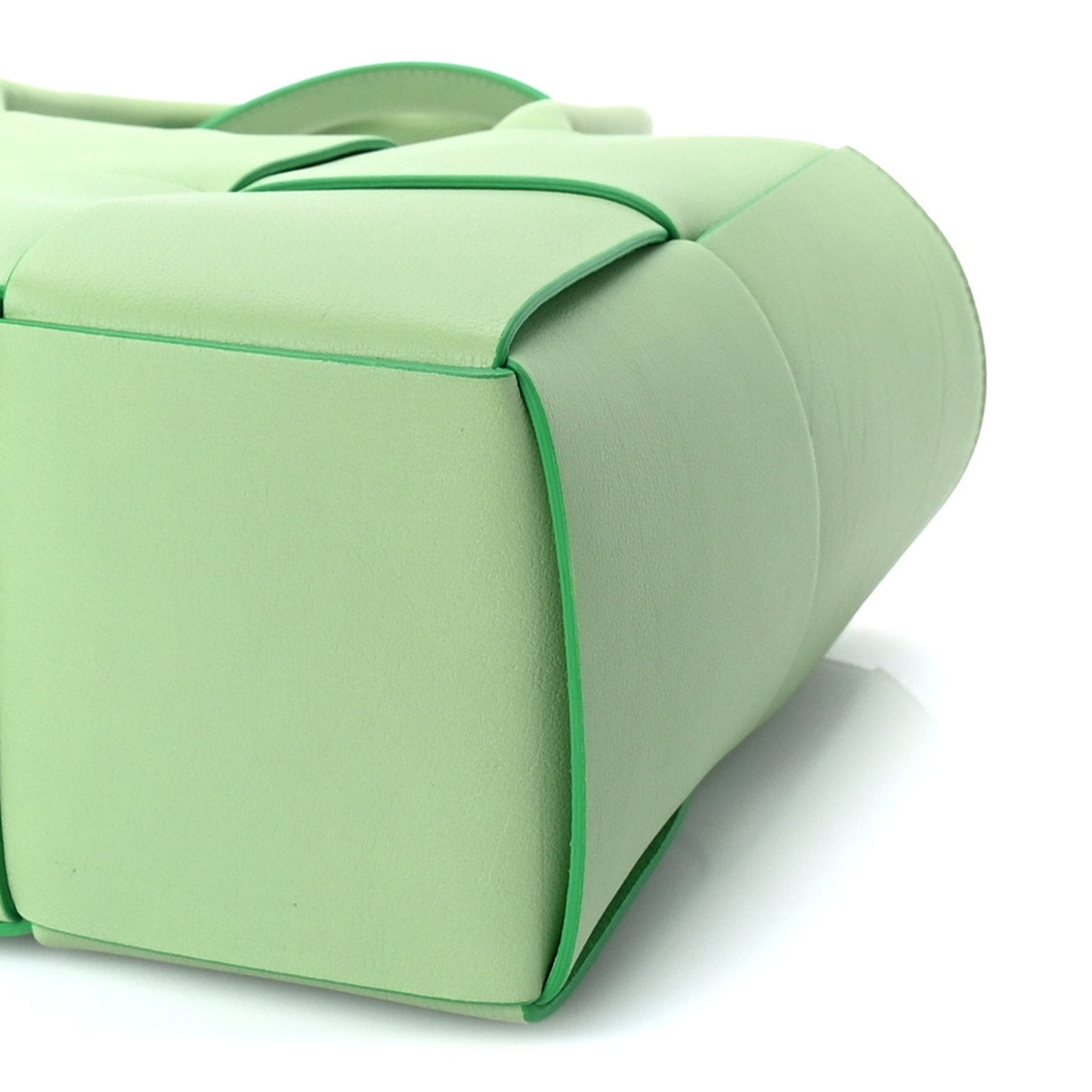 Nappa Maxi Intrecciato Medium Arco Tote  Pistachio Parakeet
