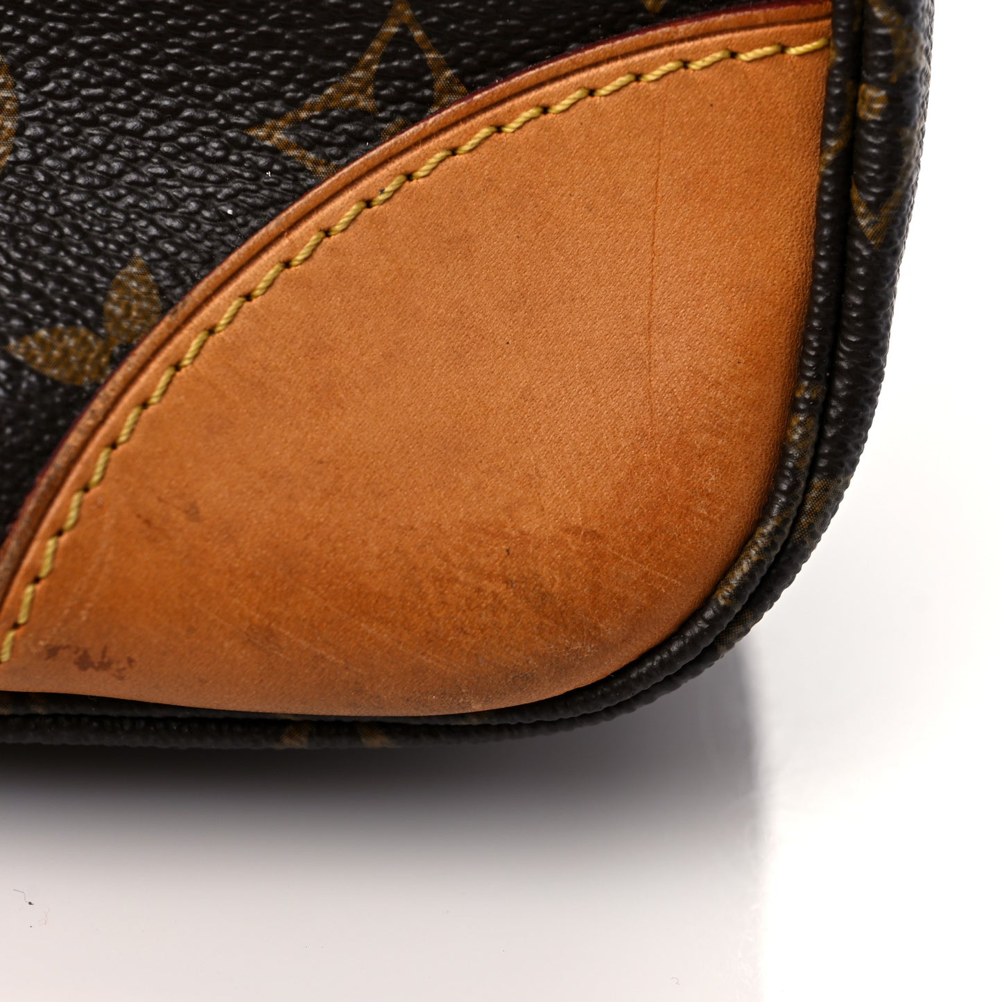 Monogram Boulogne 30