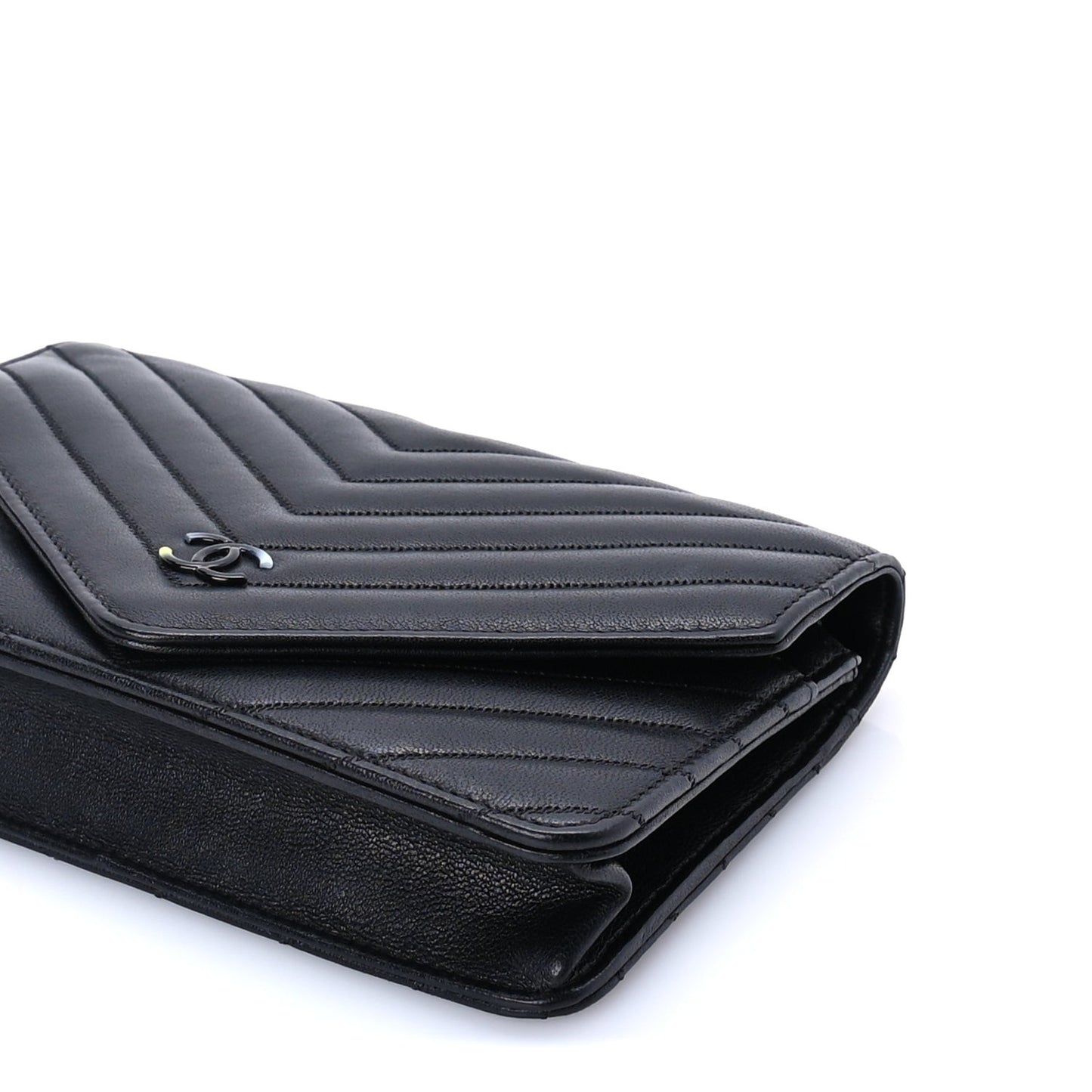 Sheepskin Chevron Wallet On Chain WOC Black