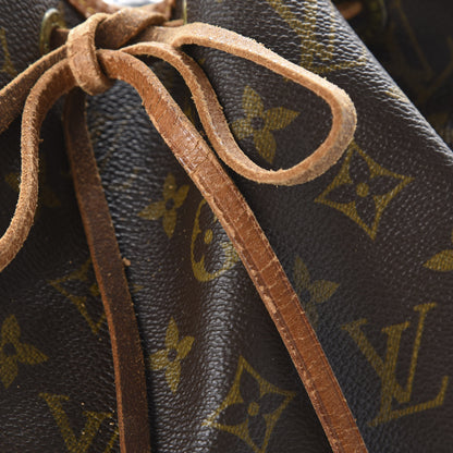 Louis Vuitton Monogram Petit Noe 10 of 11