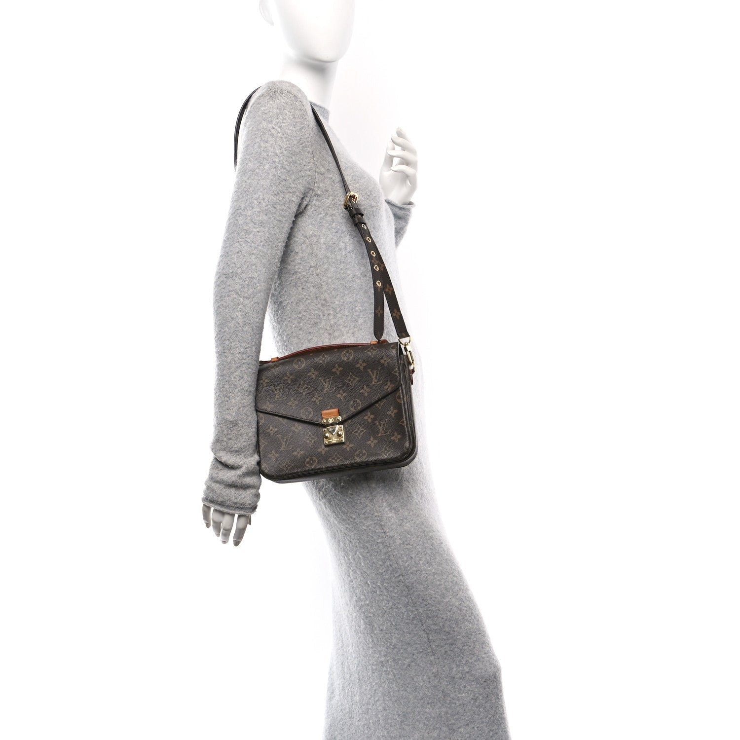 Louis Vuitton Monogram Pochette Metis 2 of 7