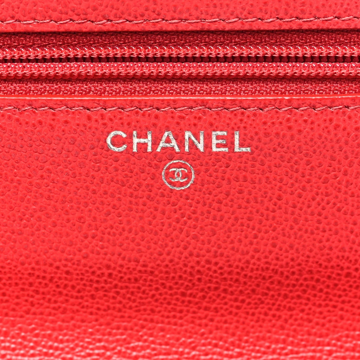 Grained Calfskin Quilted CC Box Wallet On Chain WOC Red