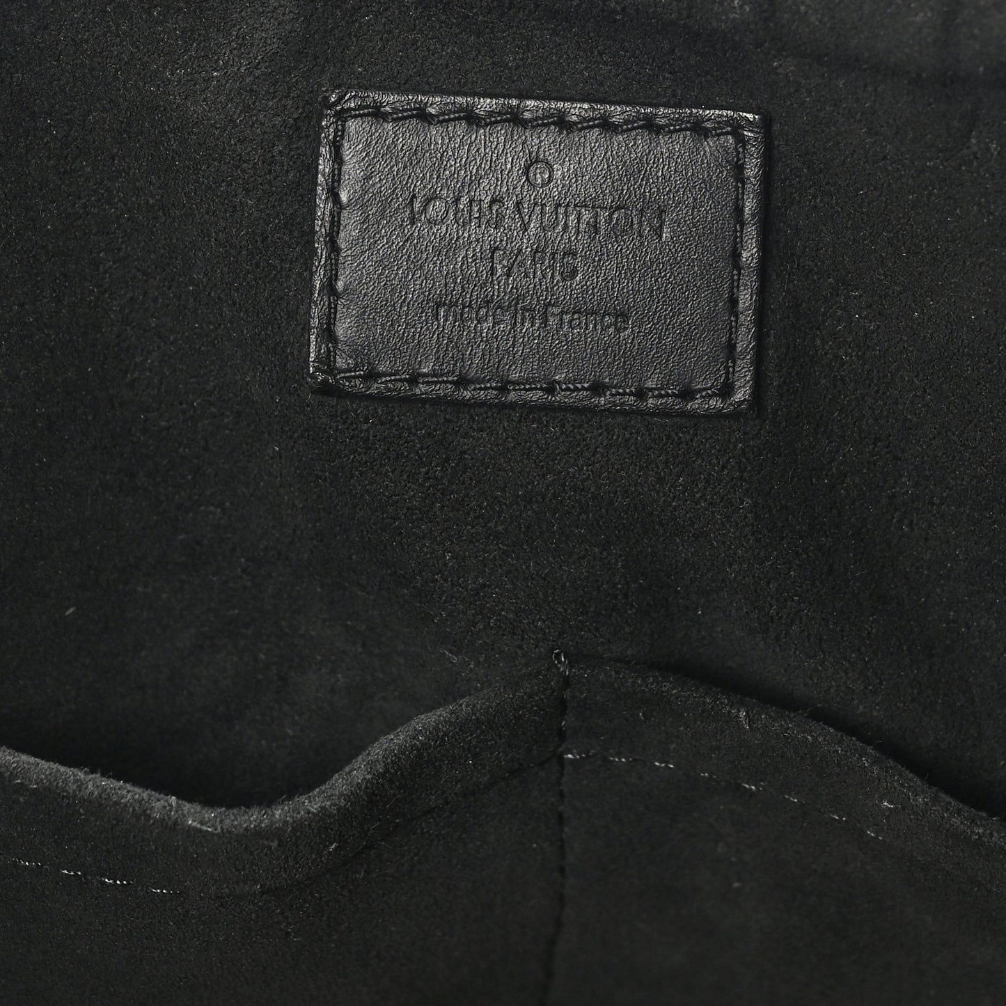 Monogram Flower Zipped Tote MM Black